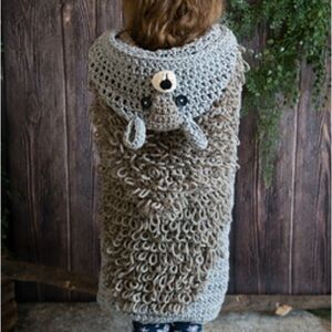 HAND MADE Kids Crochet Animal Squirrel Hooded Throw Blanket